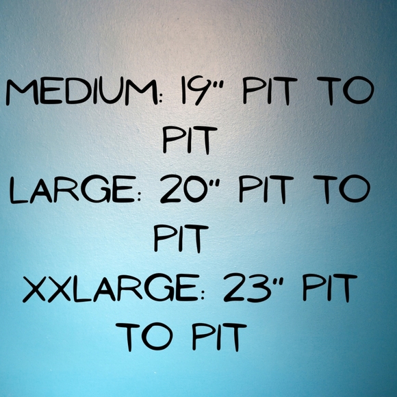 🚨SOLD🚨 Woman of Faith Proverbs 31:30 Graphic Tee Short Sleeve Shirt New - Picture 4 of 4